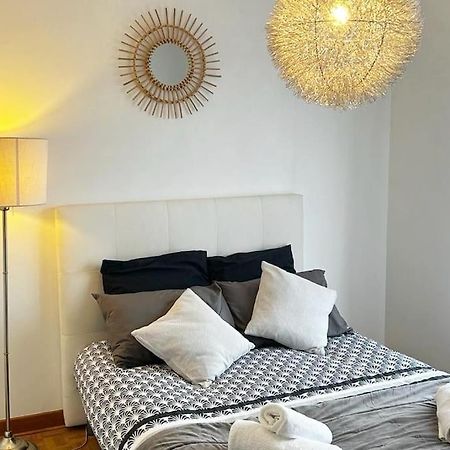 Maison Confort Stationnement Privatif 6 Pers เอคิรอลส์ ภายนอก รูปภาพ