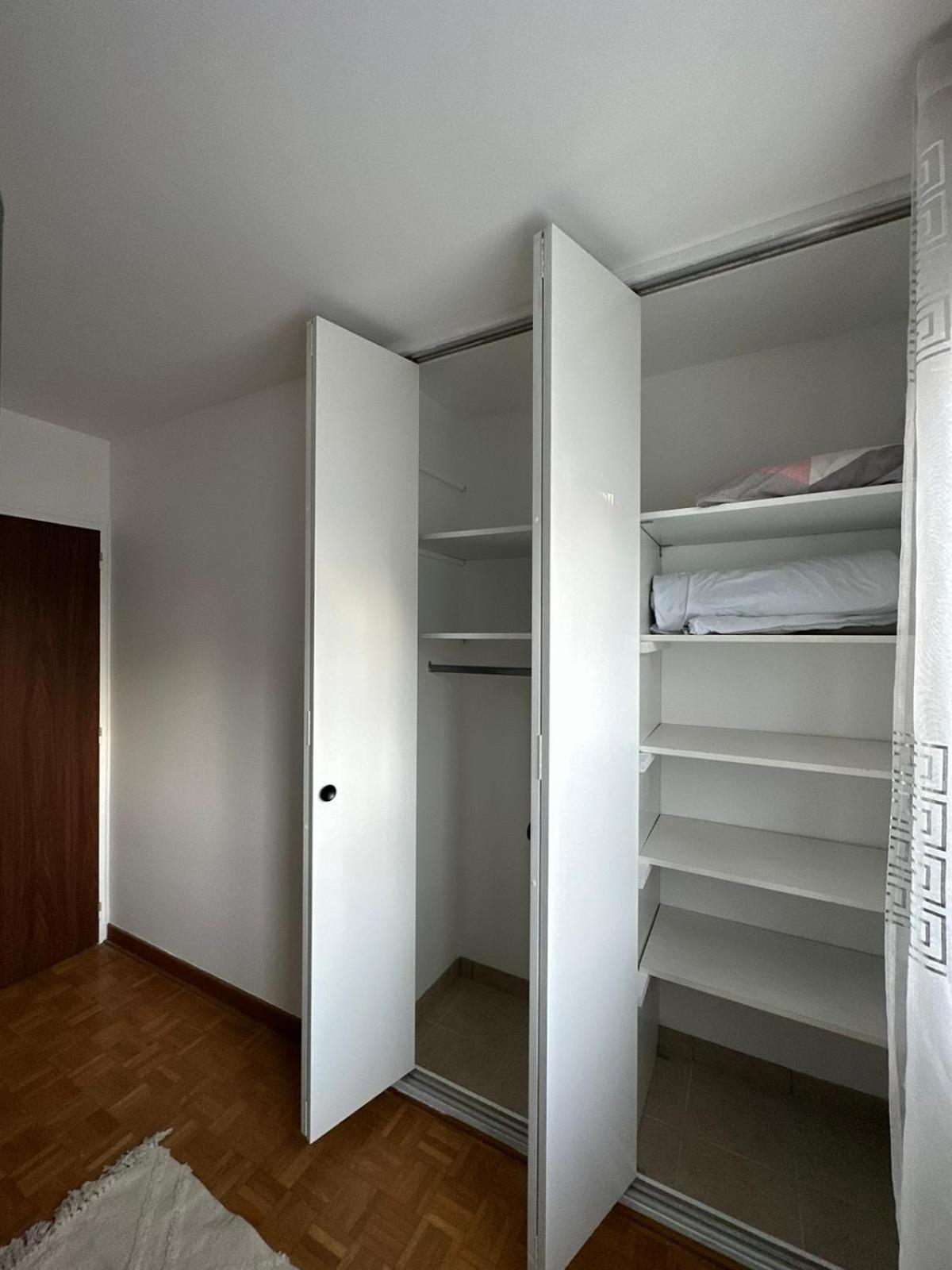 Maison Confort Stationnement Privatif 6 Pers เอคิรอลส์ ภายนอก รูปภาพ